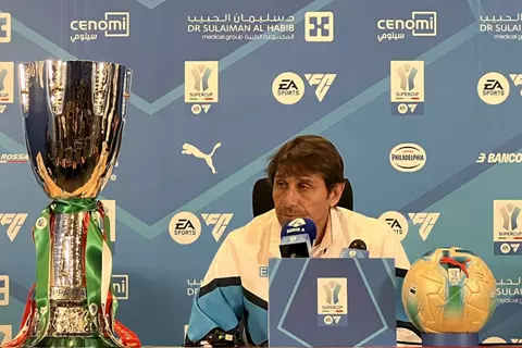 كونتي: نابولي يخوض السوبر الإيطالي بعقلية الأبطال.. وتعلمنا من خسارة بولونيا 